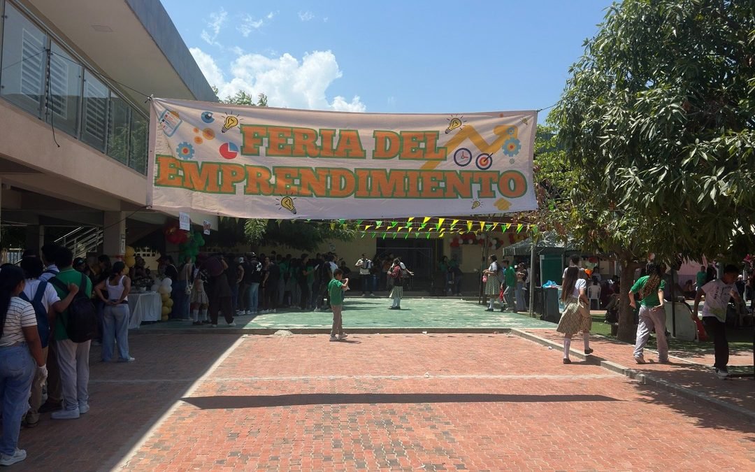 Feria del Emprendimiento Cooedumista